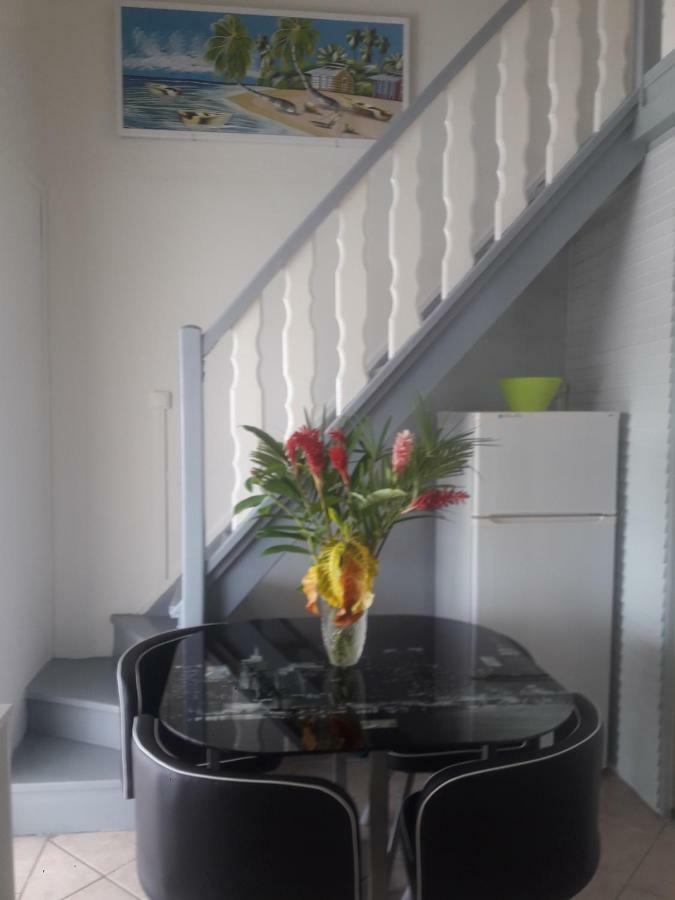 9 Lyly Location F3 Mezzanine Sainte-Anne Exterior foto